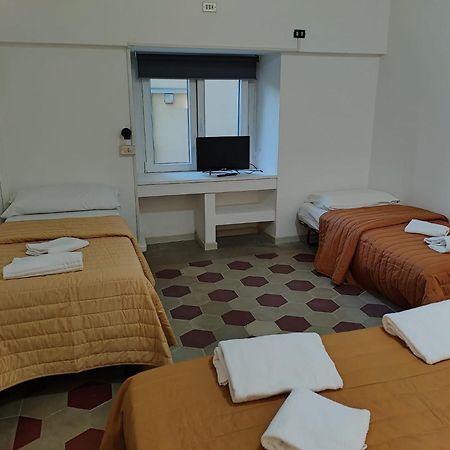 Nido Stazione III Apartment Бергамо Екстериор снимка